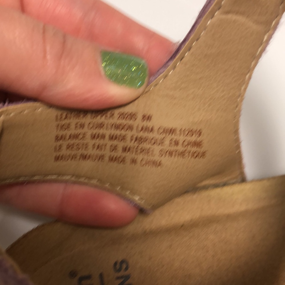 Lavender sandals - Picture 5 of 5